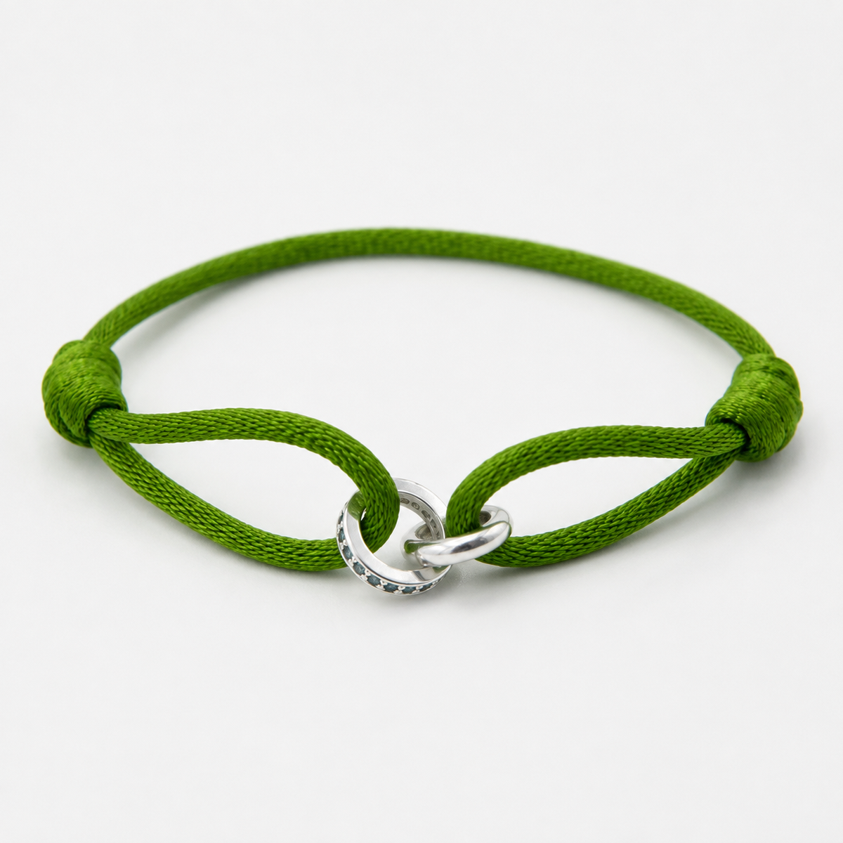 Pulseira Breu em prata 925 e ônix, vista de topo