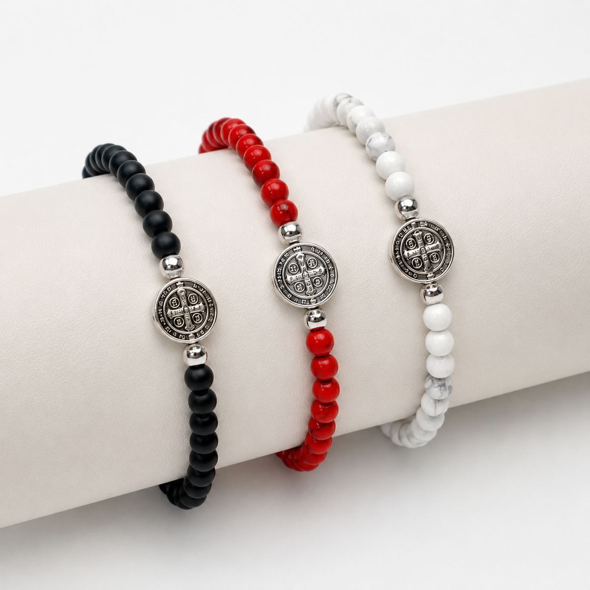 Pulseira Giz em howlita natural, vista frontal