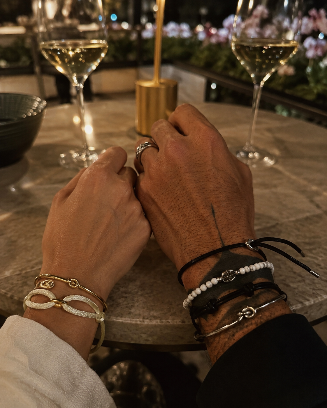Pulseira Lume no pulso masculino, uso real