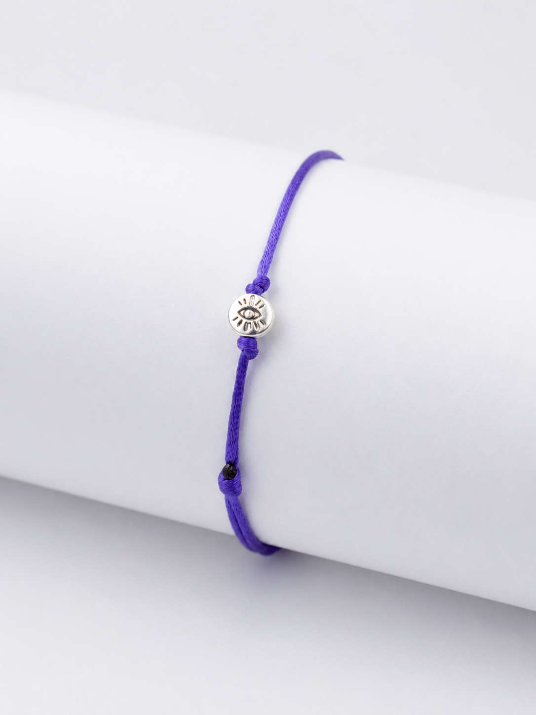 Pulseira Vigia — pulseira masculina de olho grego, detalhe da textura